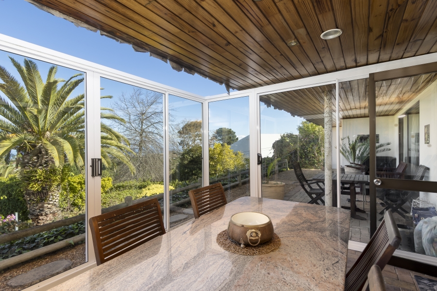 3 Bedroom Property for Sale in Helderberg Estate Western Cape